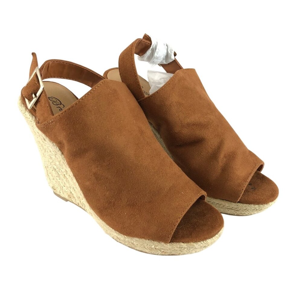 Breckelles Womens Sandals Wedge Faux Suede Open Toe Slingback Buckle Brown 8